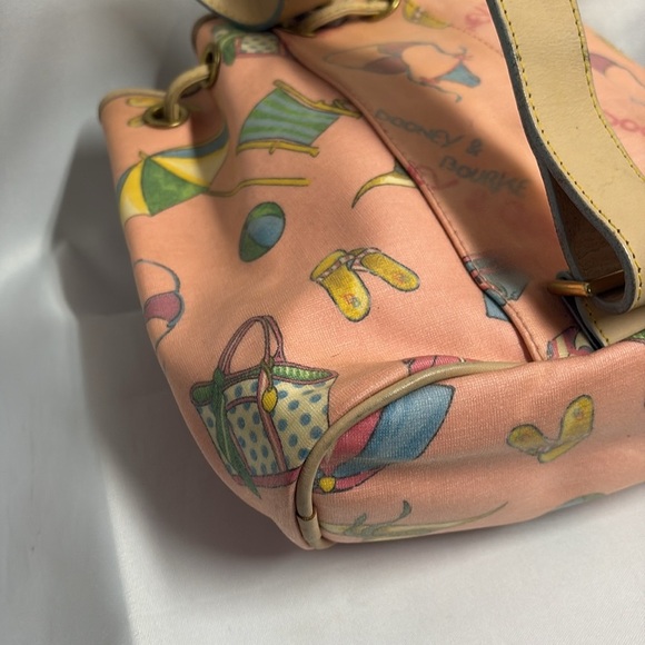 Dooney & Bourke Pink Miami Drawstring Bucket Sling Bag Backpack Y2K Vintage - Picture 7 of 10